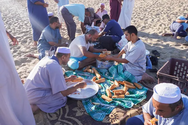مؤسسة البينات, Charities